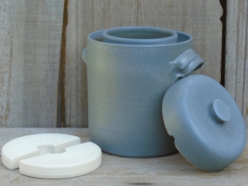 Traditional ceramic sauerkraut fermentation vessel 3 litre