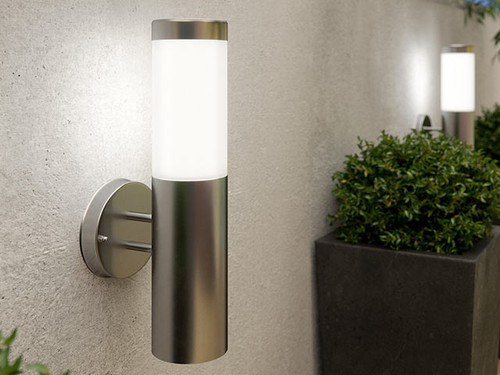 Canterbury XT solar wall light fitting