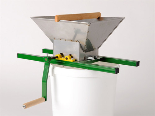 the economy fruit crusher by vigo presses