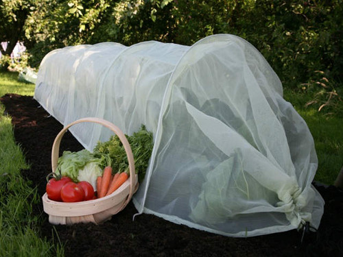 Giant easy mesh micromesh insect protection tunnel