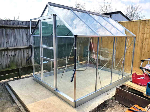 Halls 1.8m x 2.4m Popular home and allotment glasshouse