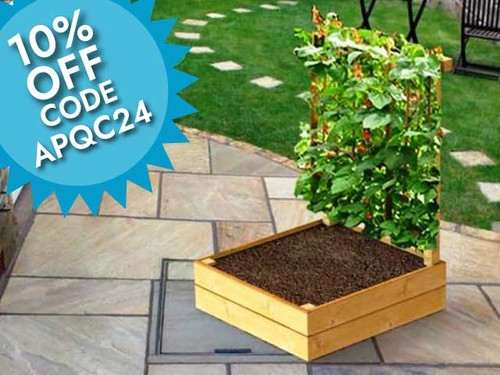 Timber garden planter with trellis for climbing plants