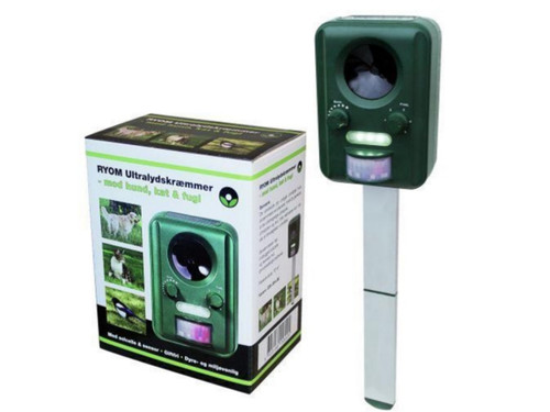 ultrasonic scarer with solar cell