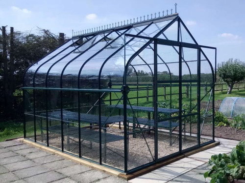 Vitavia Saturn greenhouse black finish